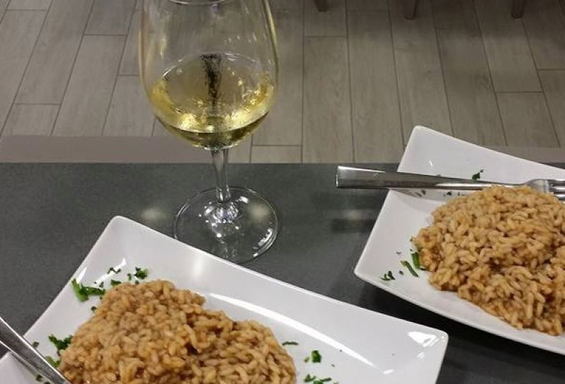 Gli abbinamenti cibo - vino più azzeccati: il galateo a tavola